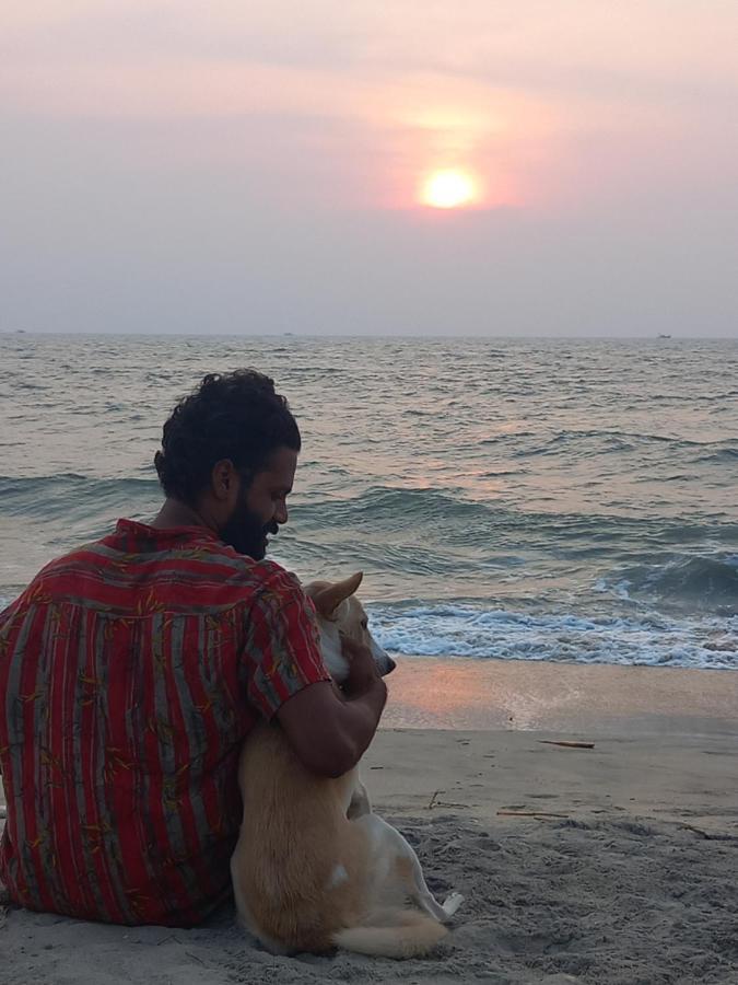 Beachaholic Homestay Alappuzha Kültér fotó