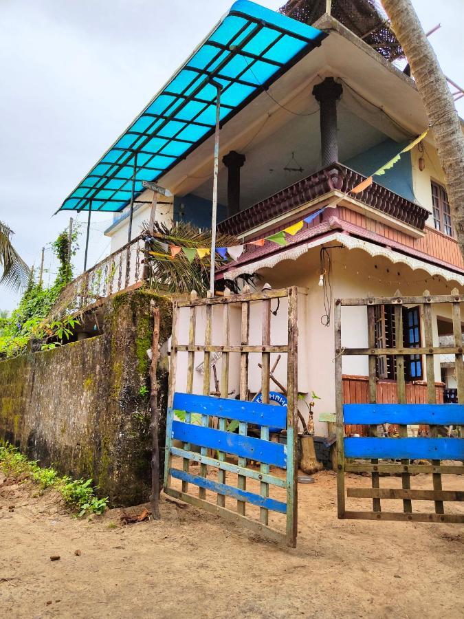 Beachaholic Homestay Alappuzha Kültér fotó