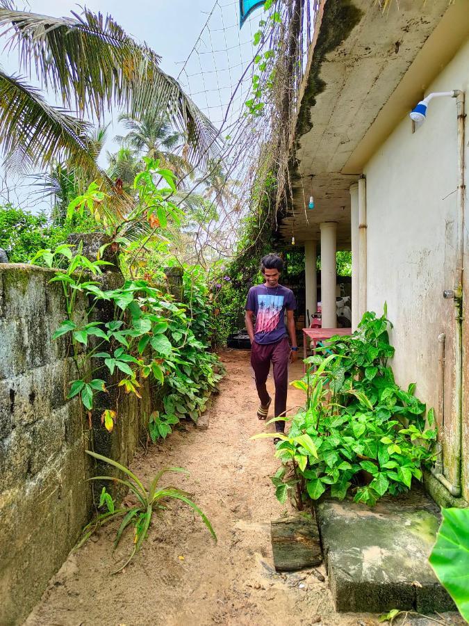 Beachaholic Homestay Alappuzha Kültér fotó